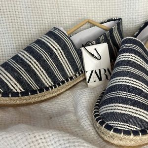 Zara, Size 10 (43), Brand New